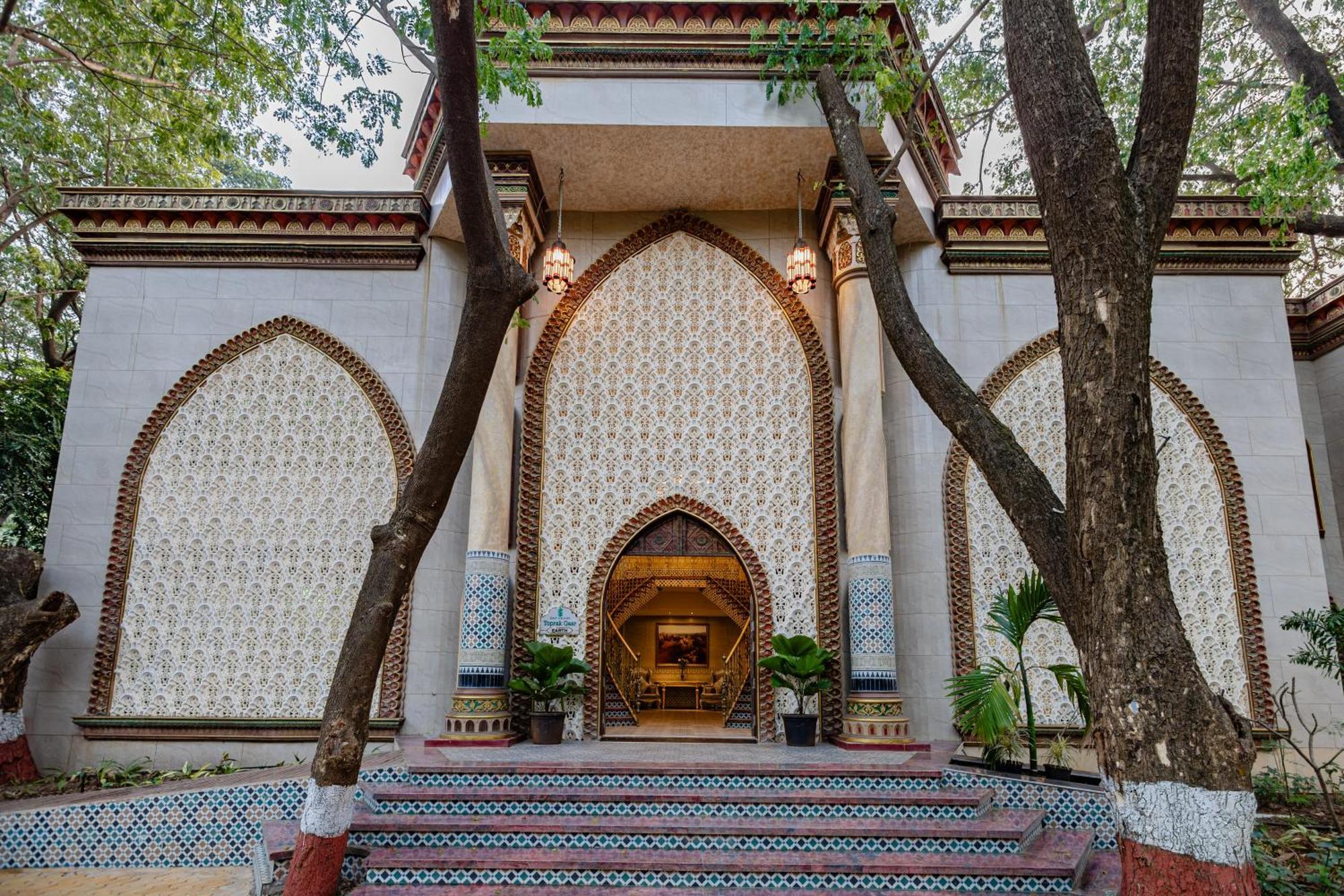 Shilp Wellness Resort And Spa Panvel Buitenkant foto